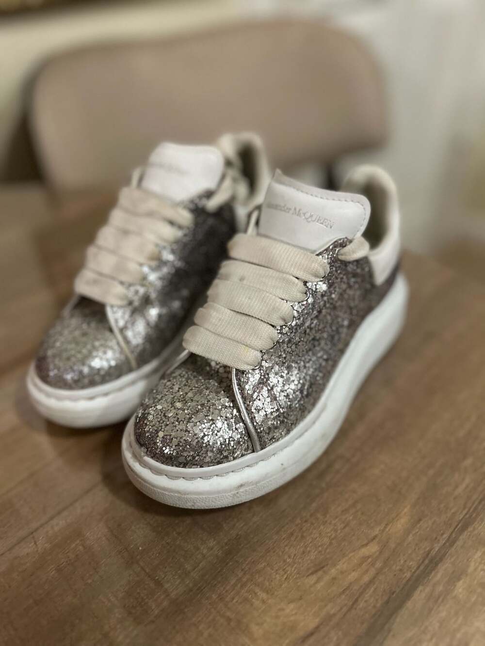 Alexander McQueen Kids Leather Sneakers Size 30 White Glitter